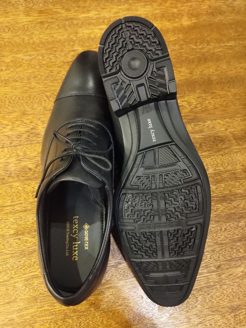 テクシーリュクス　Gore-Tex ブラック