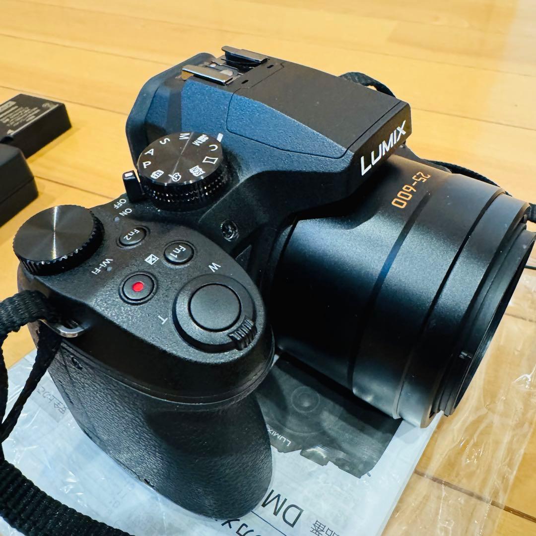 LUMIX DMC-FZ300 デジタルカメラ 本体