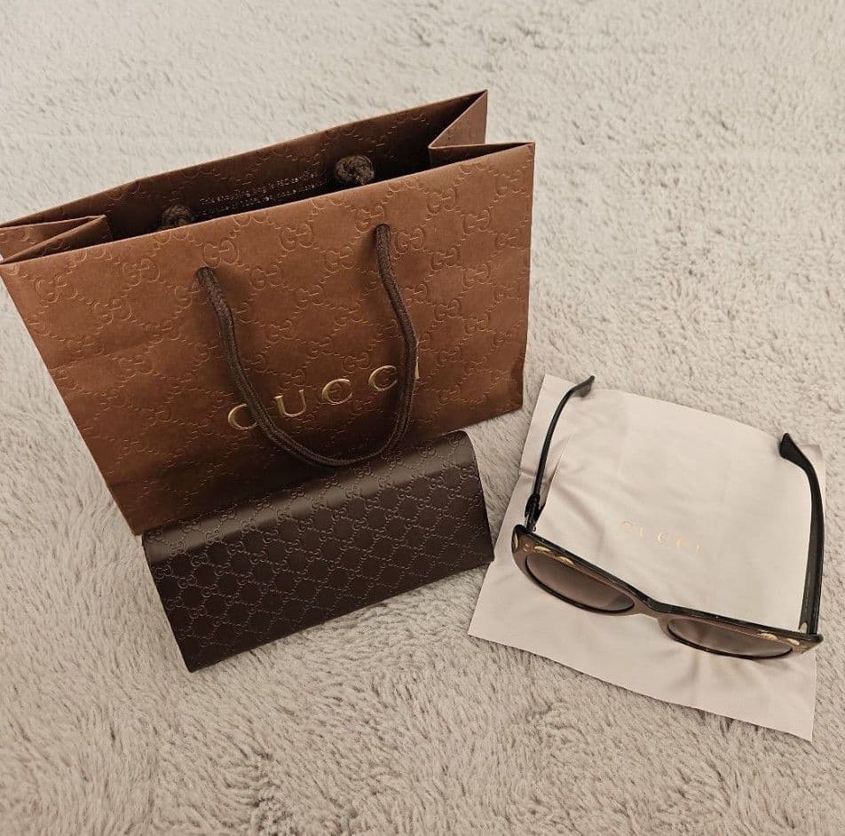 GUCCI キャットアイサングラス ピンク