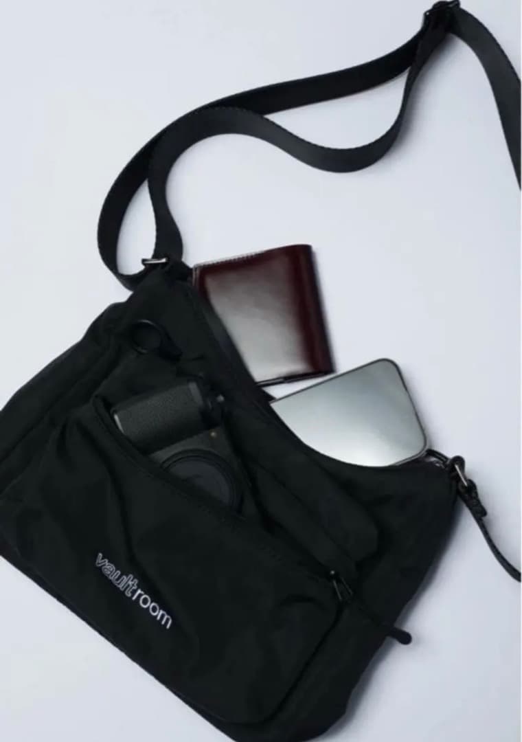 VAULTROOM HOBO BAG / SMALL ショルダーバッグ