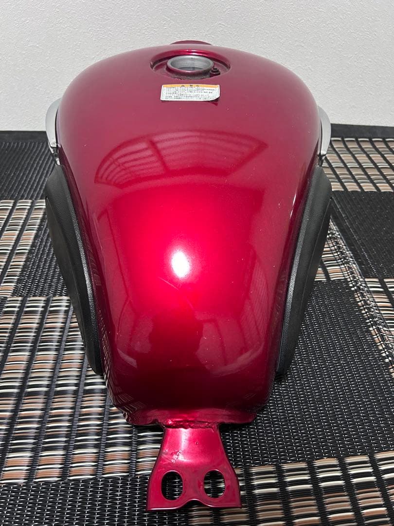 m*9様 W400純正タンク