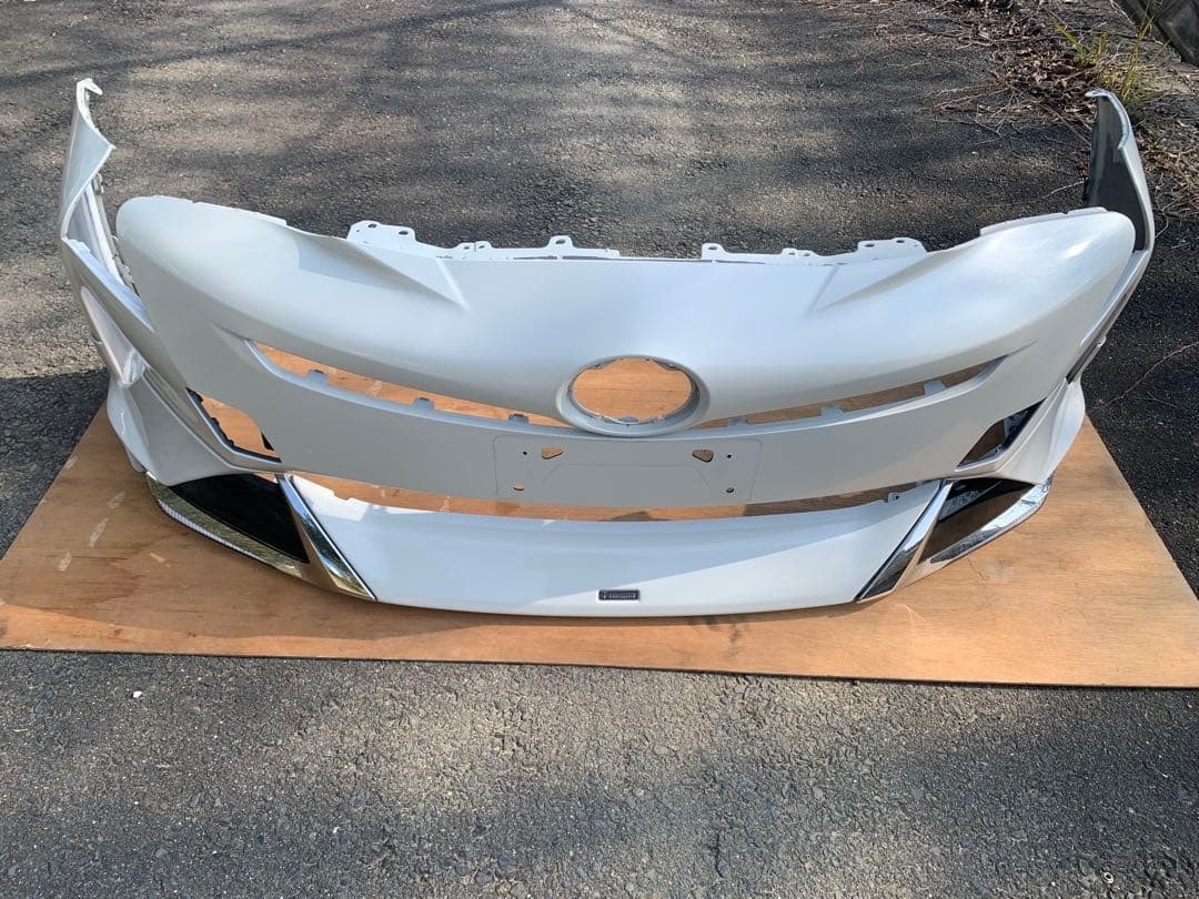 トヨタ プリウス ZVW50 前期 モデリスタ フロントバンパー　50系