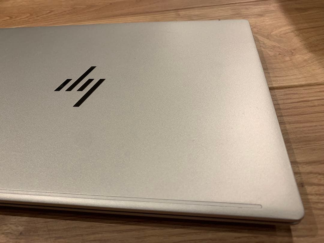 HP Pavilion Aero 13-bg ナチュラルシルバー