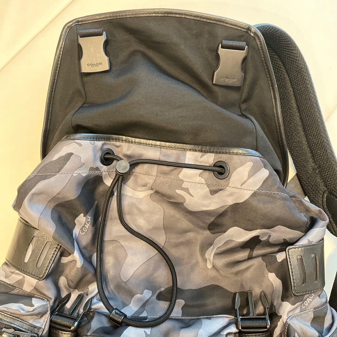 【COACH】ブラック×グレー 迷彩柄リュックサック