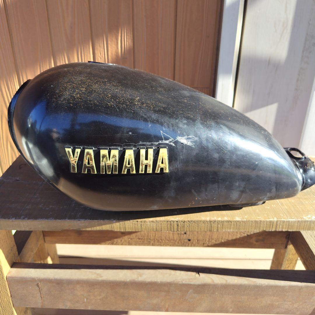 YAMAHA SR250タンク ブラック 付属品付き タンク内錆び取り済