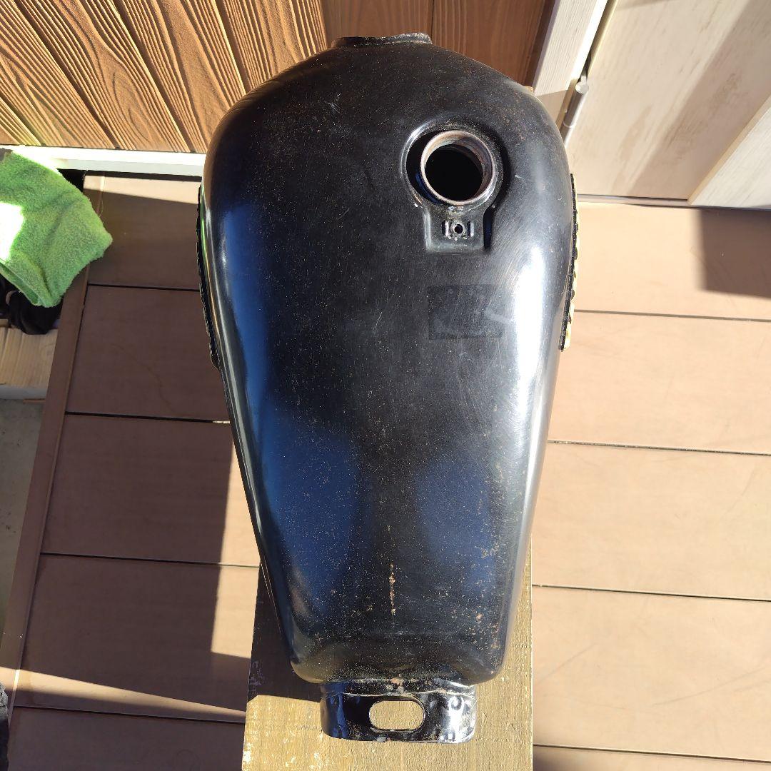 YAMAHA SR250タンク ブラック 付属品付き タンク内錆び取り済