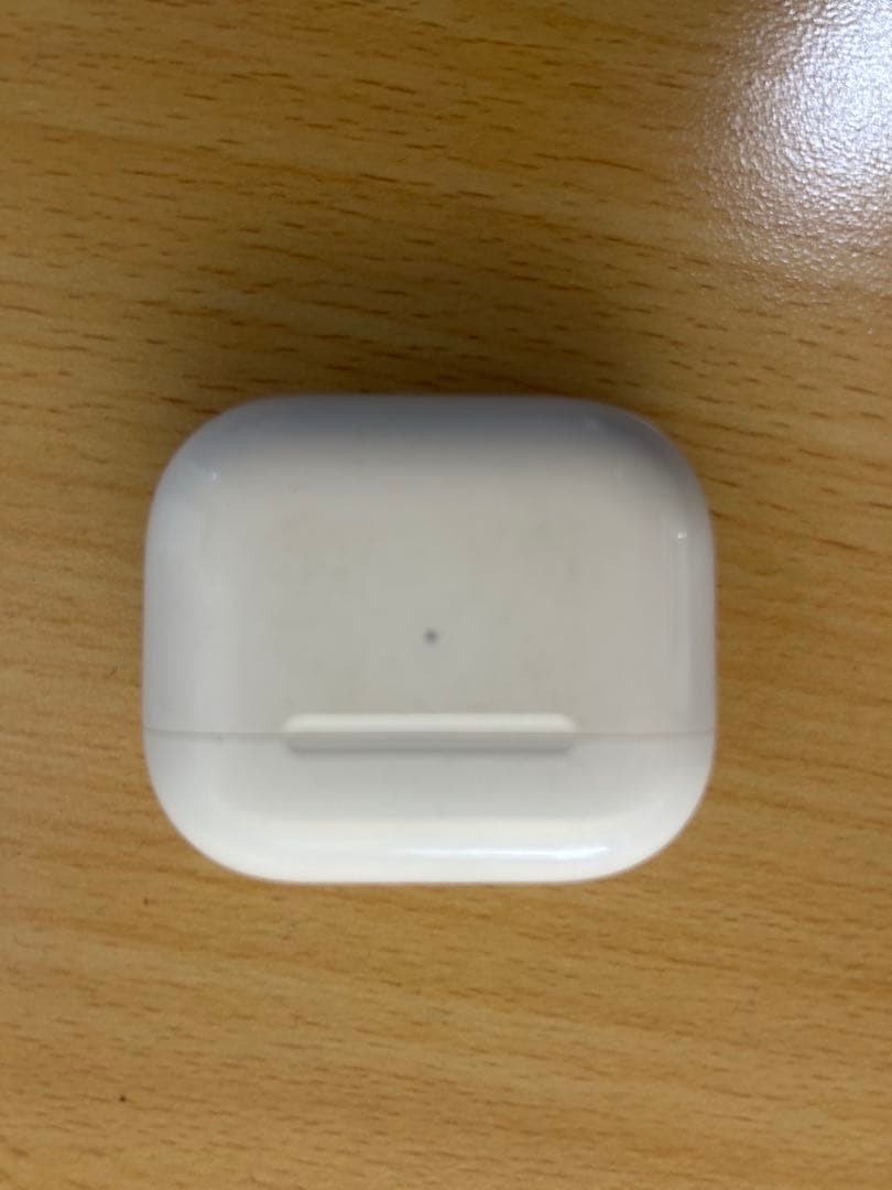 AirPods 第三世代ワイヤレスイヤホン 本体 充電ケース付き