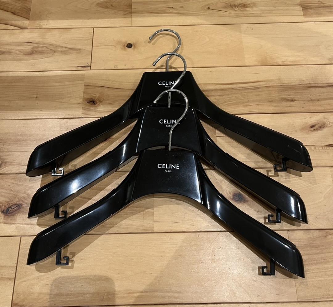 【専用】※Kyoro38様※　セリーヌ　ハンガー　３本セット