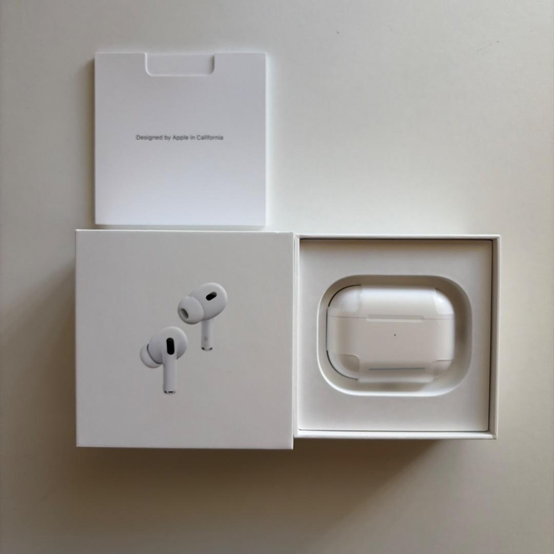 AirPods Pro 第2世代 Lightning（箱・付属品あり）