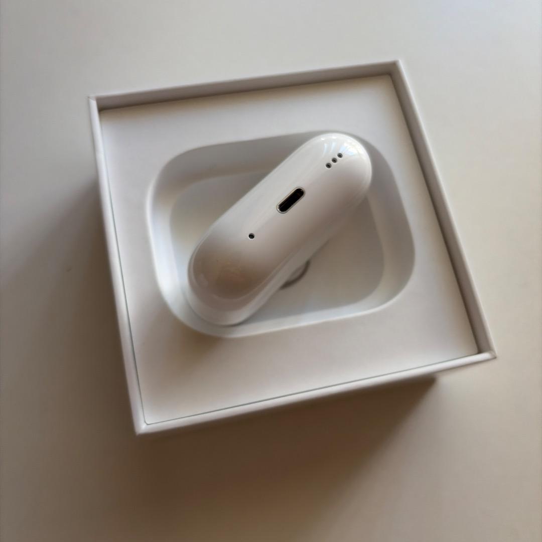 AirPods Pro 第2世代 Lightning（箱・付属品あり）