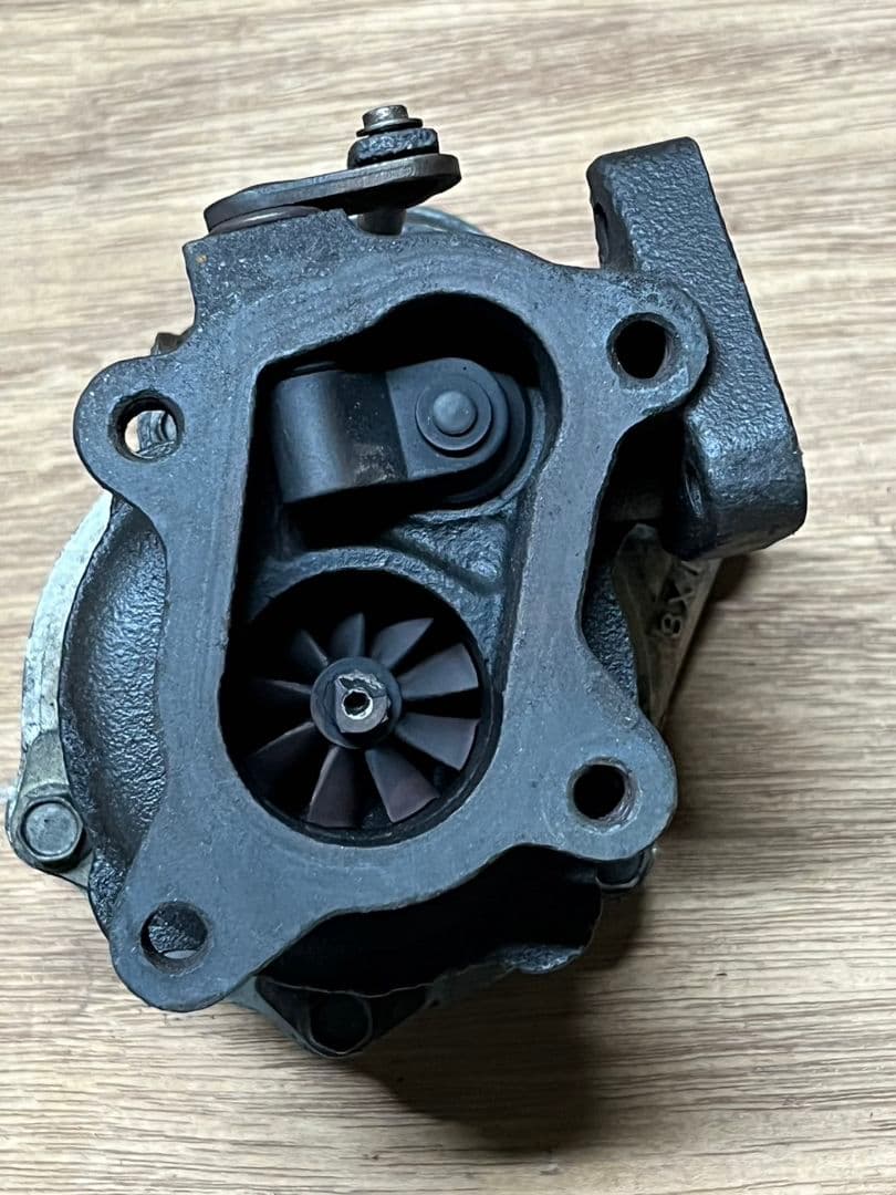 777とりおき分HITACHI ターボチャージャー