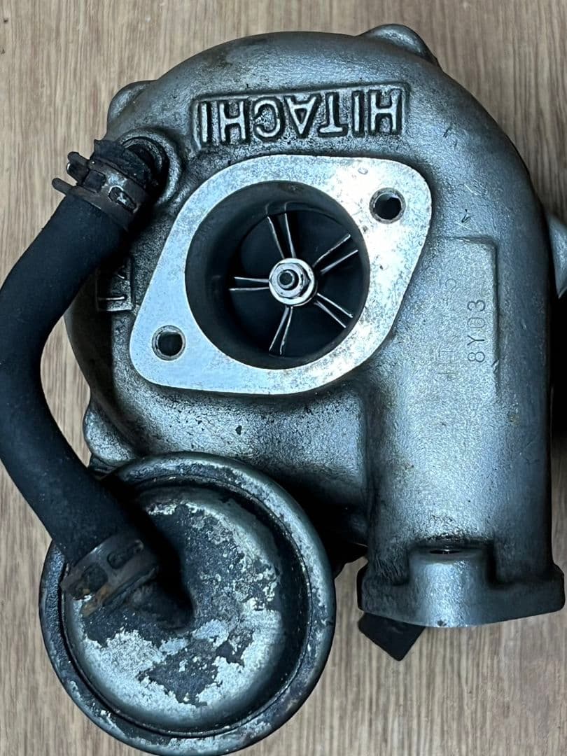 777とりおき分HITACHI ターボチャージャー