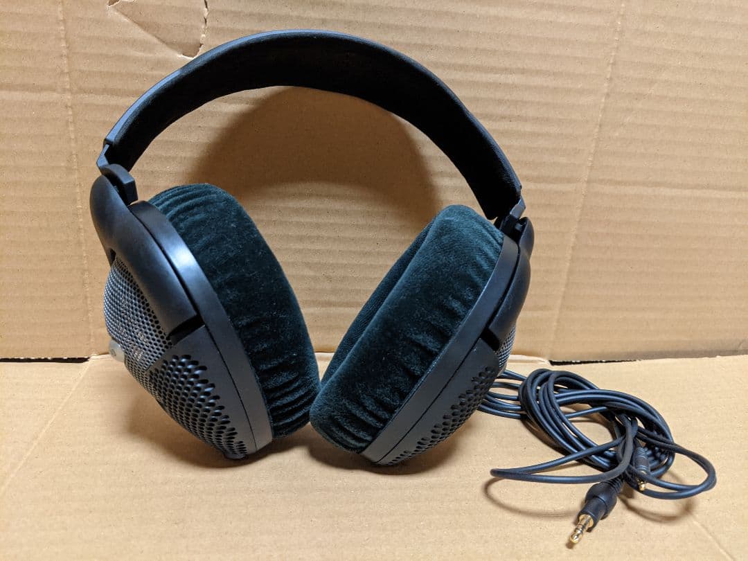 SENNHEISER HD590 ヘッドホン