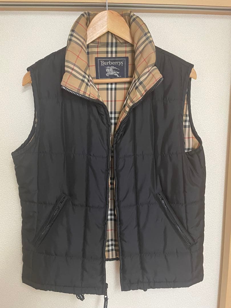Burberry バーバリー ブラック キルティング ベスト 38