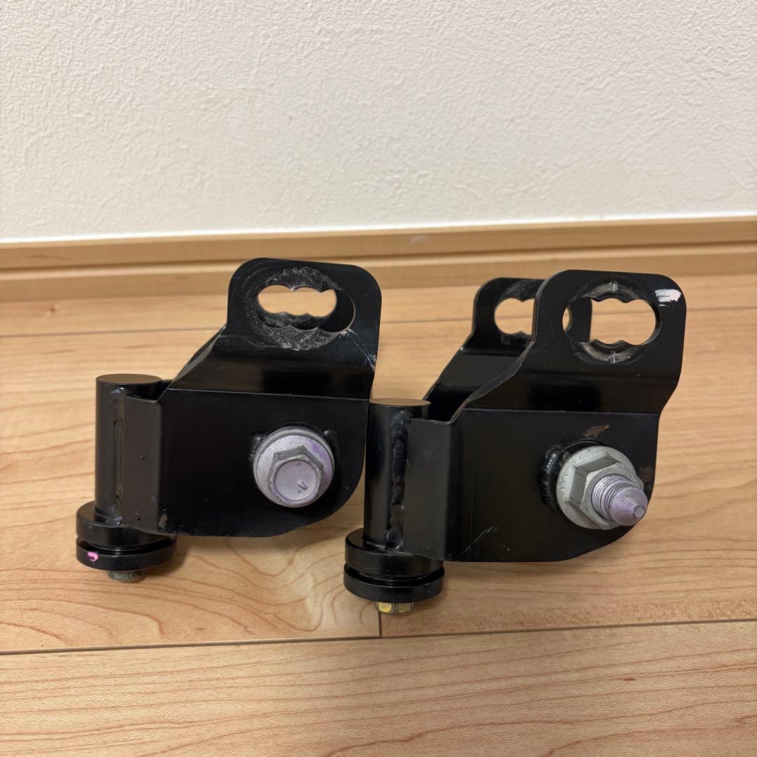 SIXTH SENSE シックスセンス 50 プリウス リアロアアームブロック