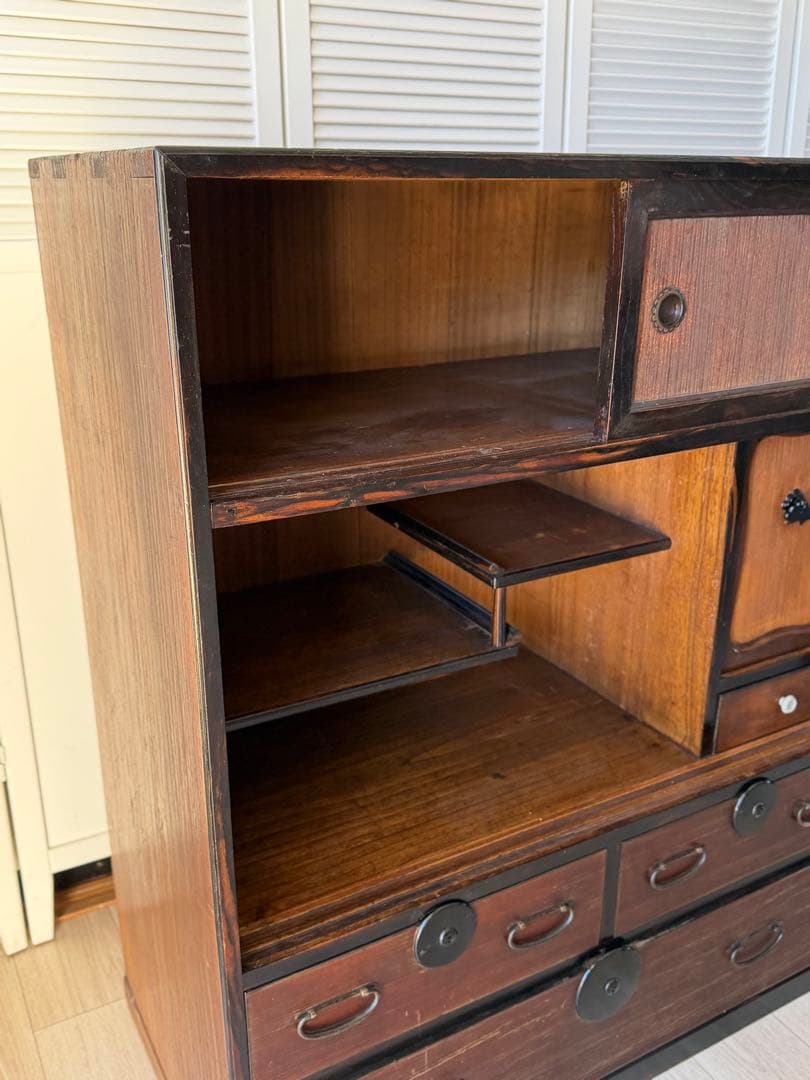 水屋箪笥 茶箪笥 飾り棚 レトロ 木製 古家具 和箪笥 アンティーク家具 桐 漆