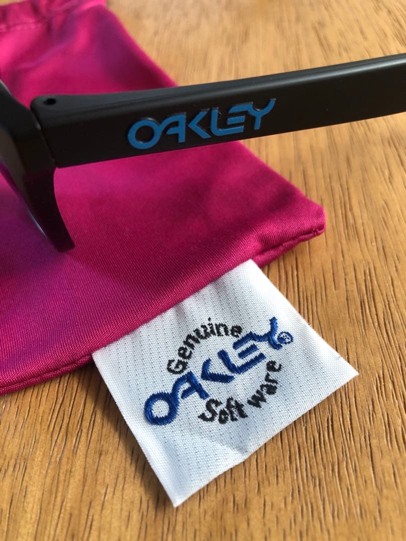 【未使用品】オークリー フロッグスキン