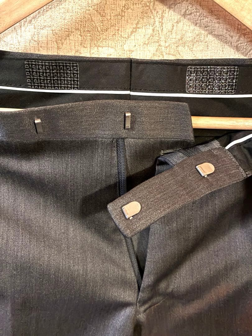 【ほぼ新品】P.S.F.A メンズスーツ ダークグレー(暗灰色) Y6 3ピース