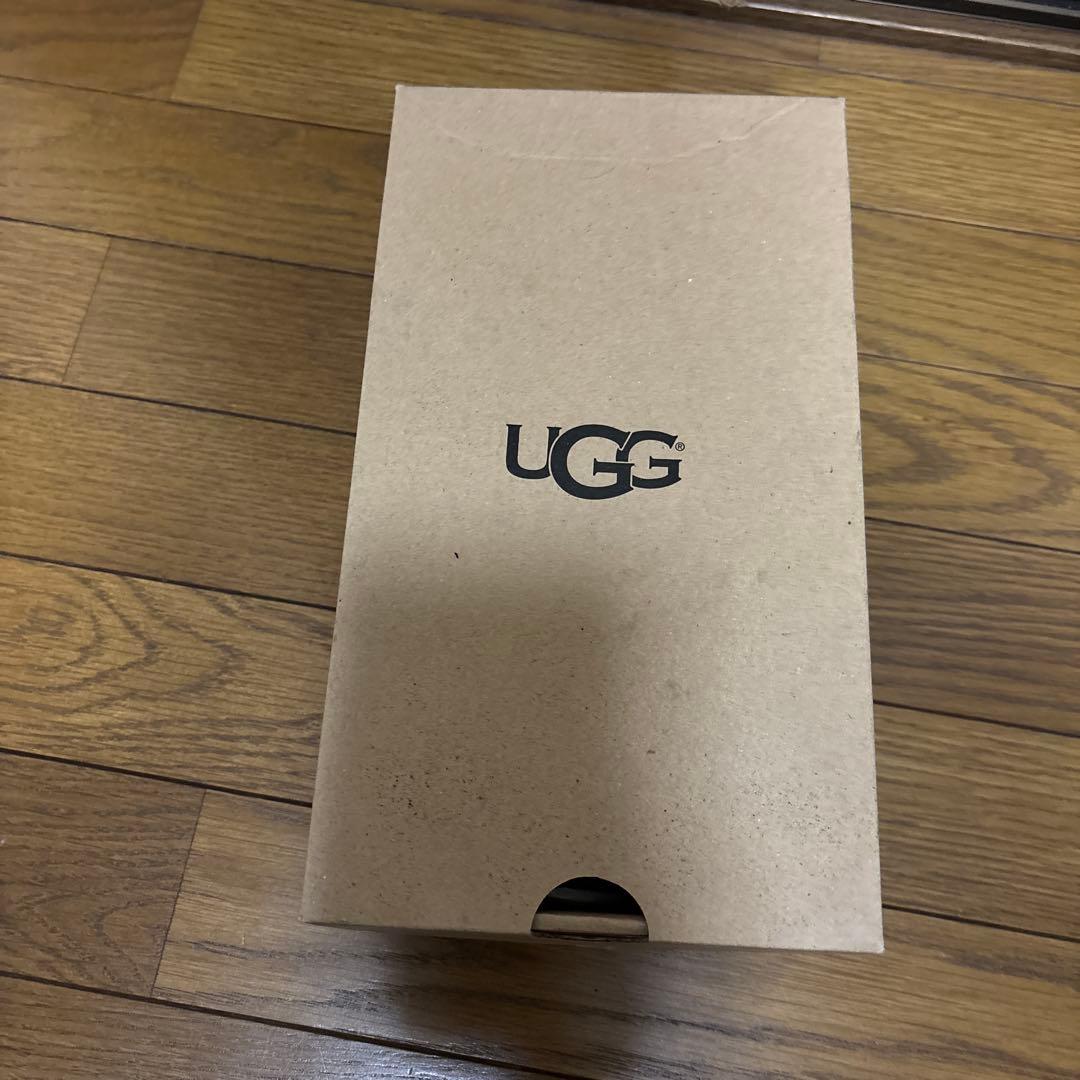 専用　未使用　UGG アグ　スリッポン　モカシン　23cm
