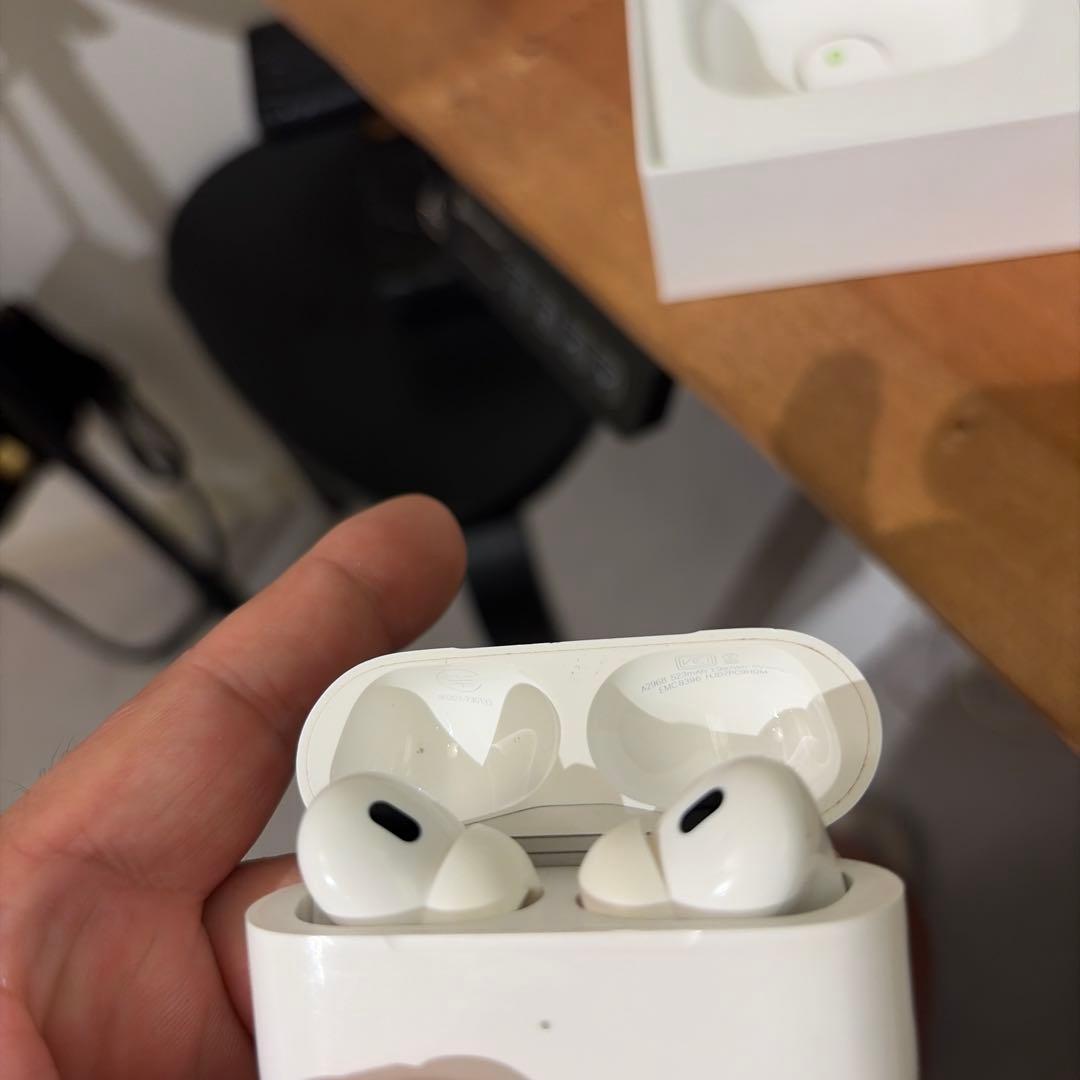 AirPods Pro 2本体 ホワイト　タイプC