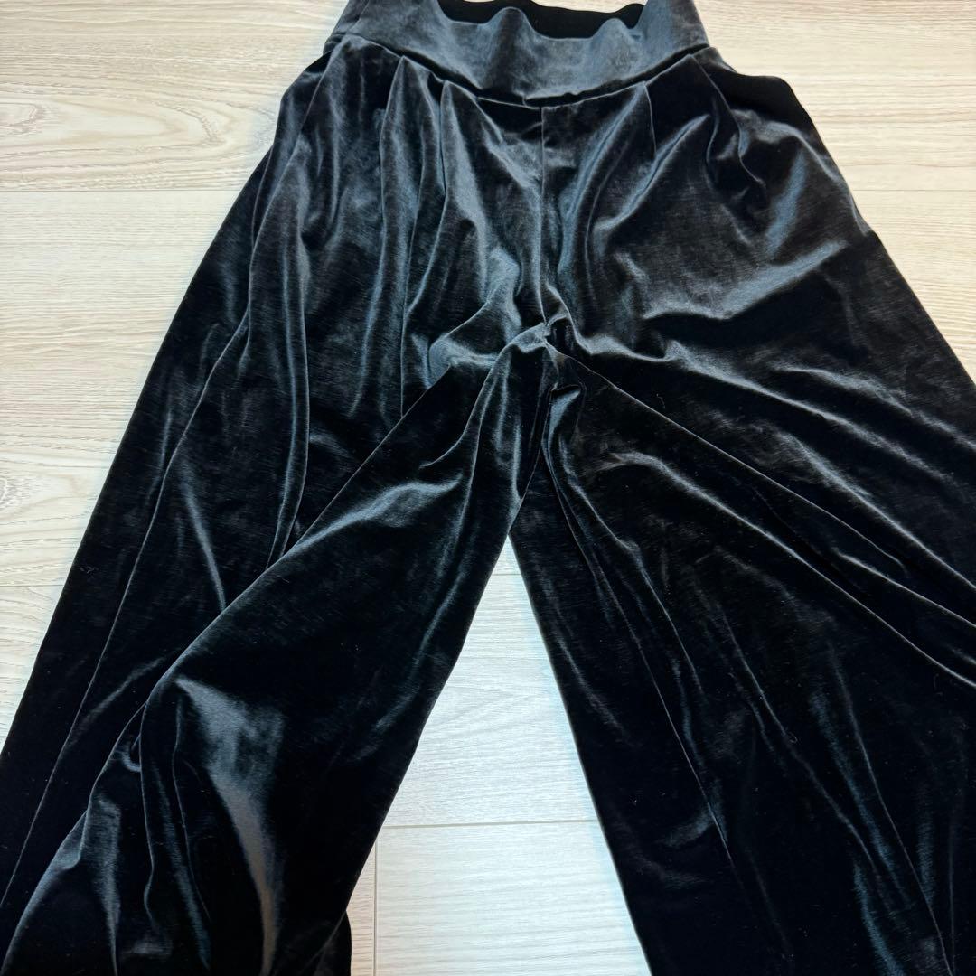 デイジーリン フォクシー FOXEY 黒 ベルベット ガウチョパンツ 38