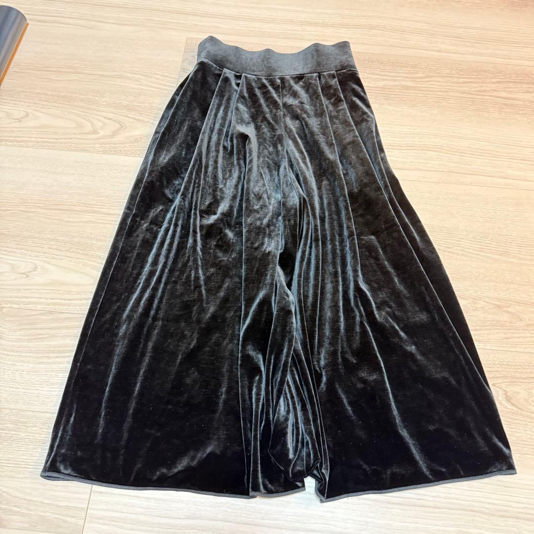 デイジーリン フォクシー FOXEY 黒 ベルベット ガウチョパンツ 38