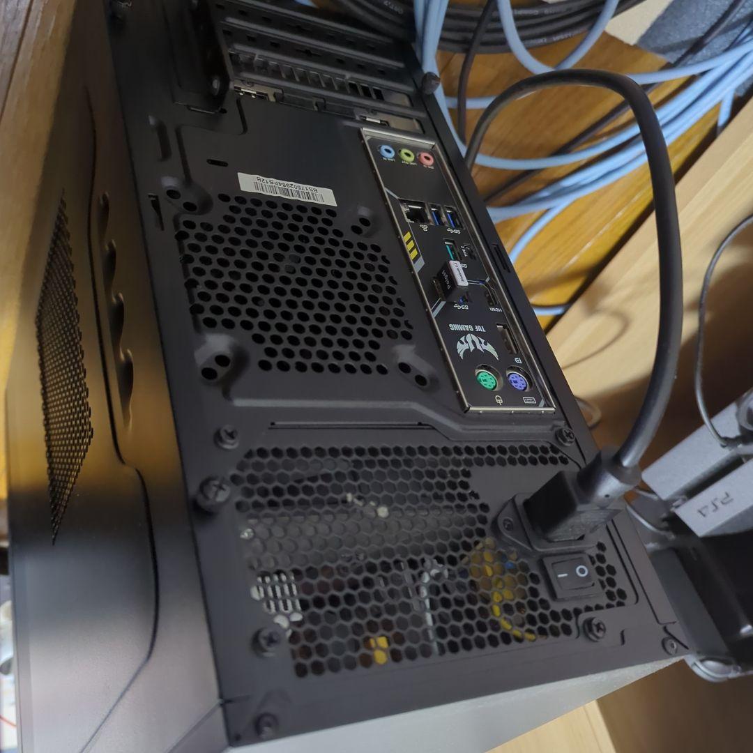 カスタムデスクトップPC Windows 10 16GB SSD 800GB