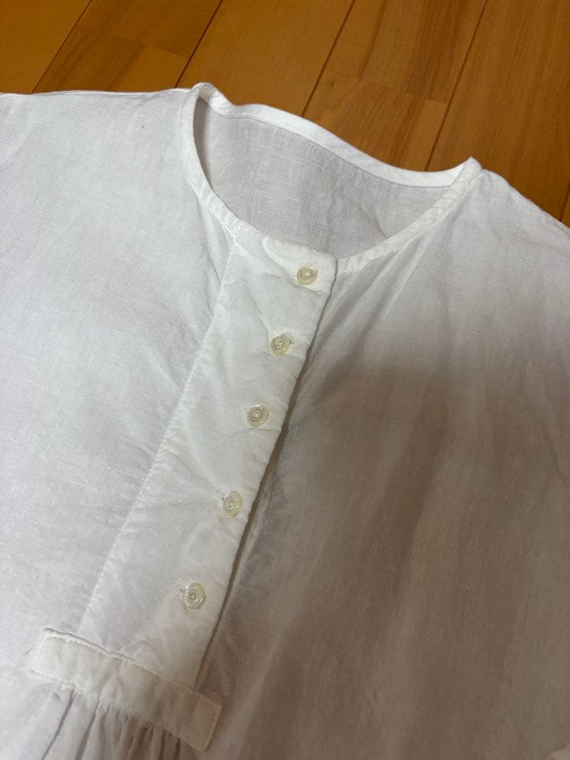 ネストローブ　近江晒しリネンプチフリルチュニック