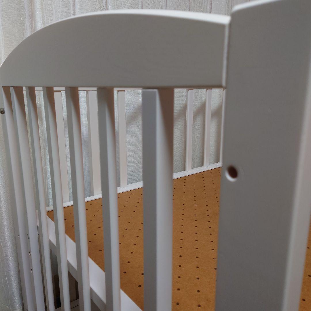 ヤマサキ　ベビーベッド　ツーオープンベッド