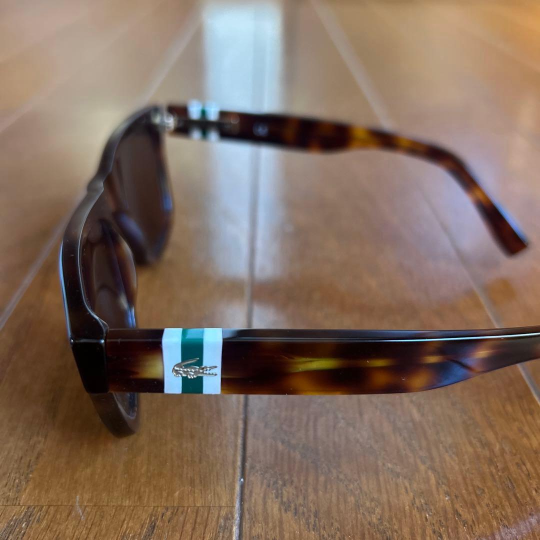 新品級　ラコステ　サングラス