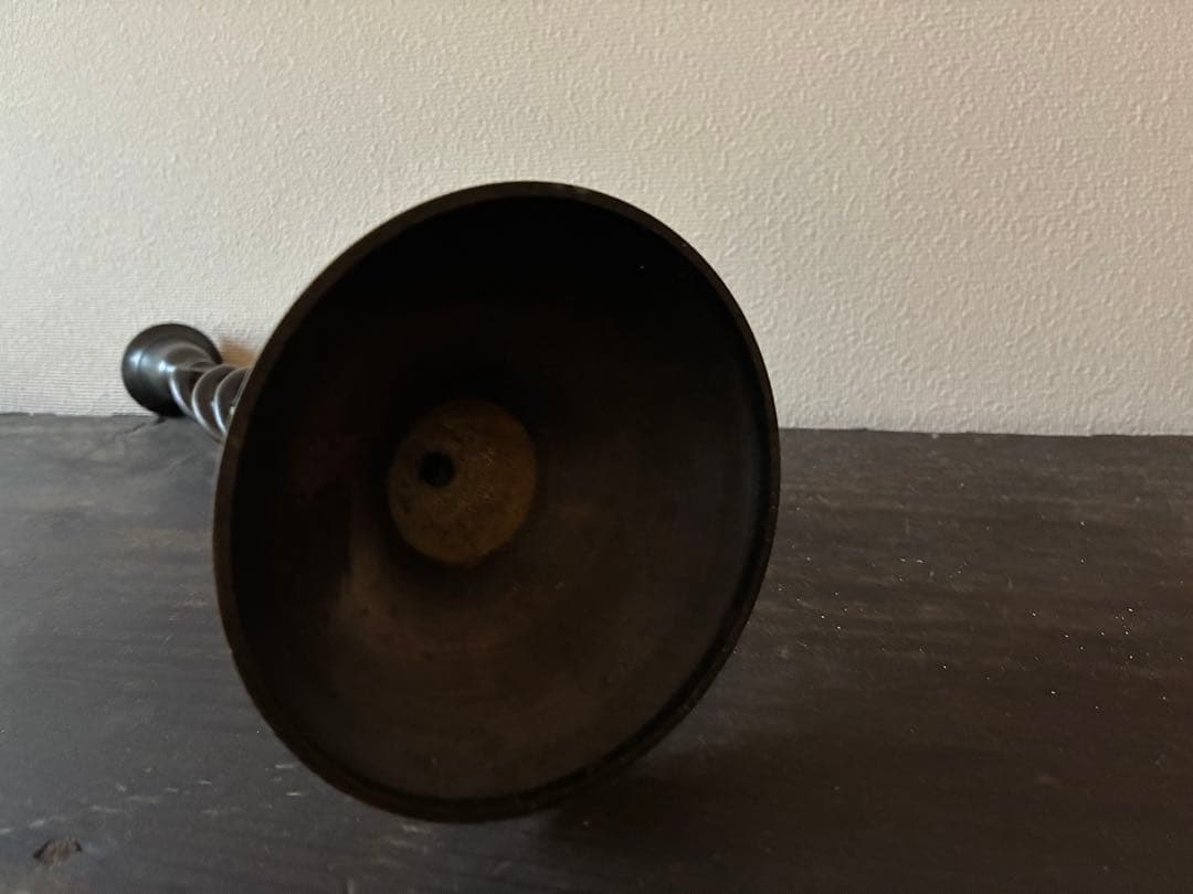 イギリスアンティーク　ツイストデザイン キャンドルスタンド