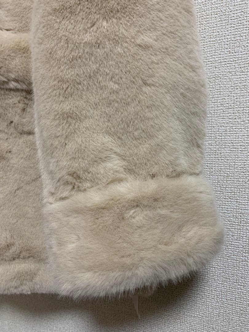 リュミエ lumier バッグ付エコファーノーカラーコート