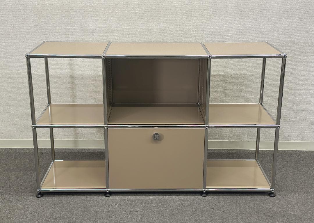 正規品ほぼ未使用品■USMハラー■キャビネットシェルフ　3列2段　ベージュ　鍵無