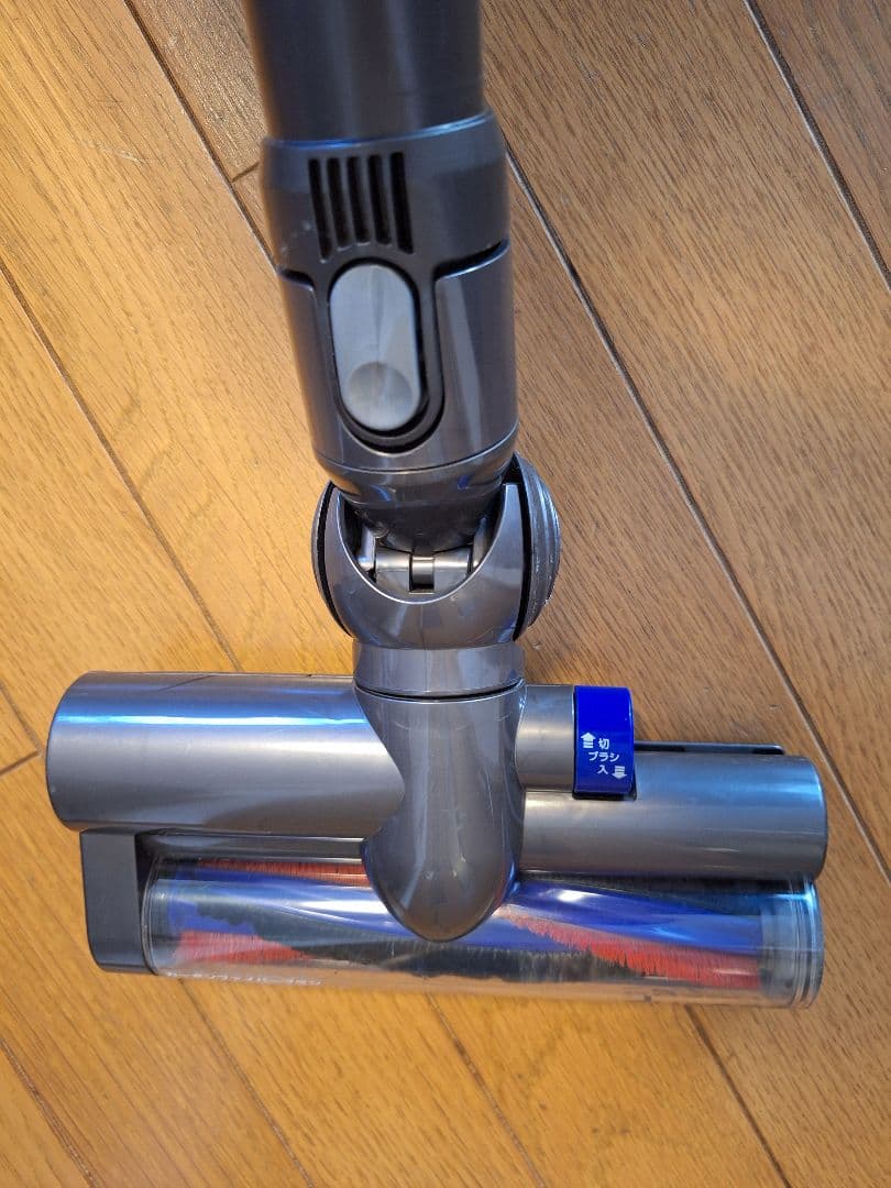 dyson DC63 掃除機　turbinehead 　付属品付　中古品　ピンク