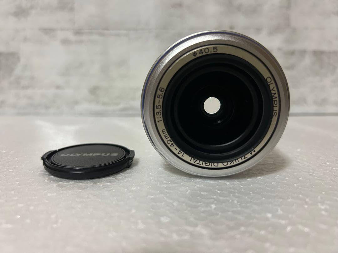 ❤オリンパス 標準ズームレンズ❤14-42mm❤️