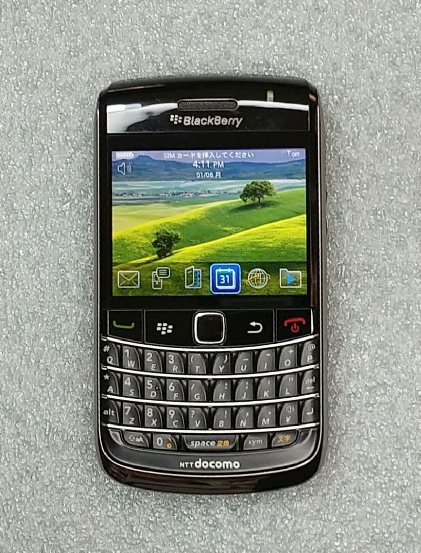 docomo　Blackberry Bold 9700 QWERTY 携帯電話