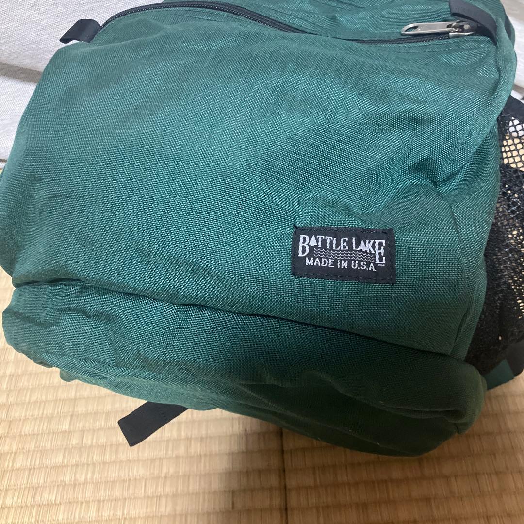 BATTLE LAKE ダークグリーン　リュック