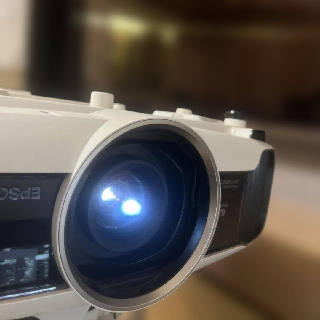 EPSON EH-TW8100プロジェクターHDMI 3D対応　使用時間347h