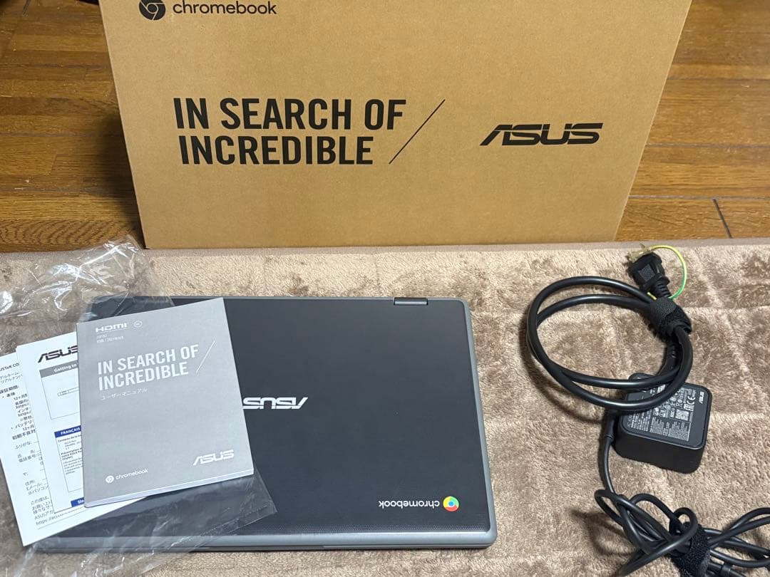 ASUS Chromebook CR1100FKA (箱・充電器・説明書付)