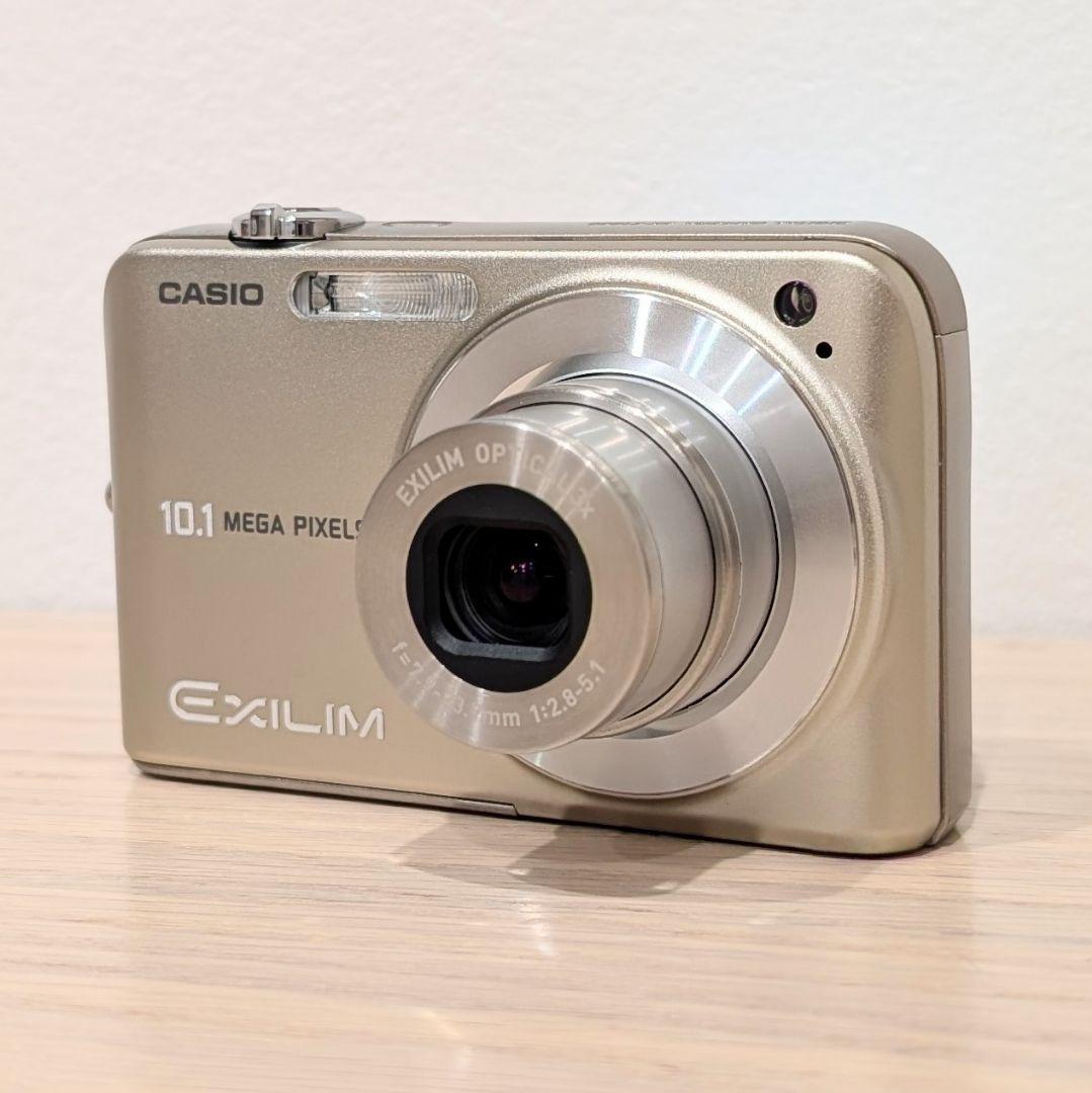 美品 動作確認済 CASIO EX-Z1050 デジカメ 付属品多数 ゴールド