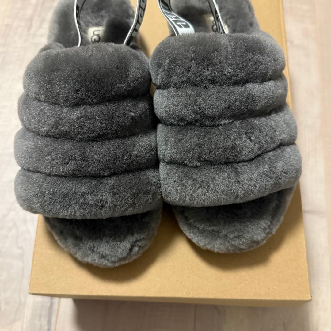 【未使用】UGG フラッフ イヤー スライド ファーサンダル 24cm