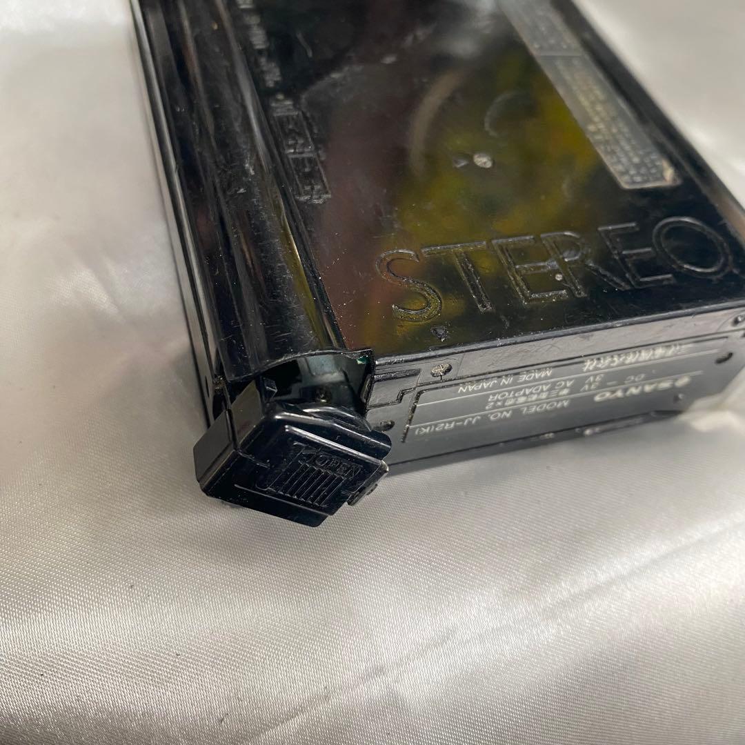 SANYO JJ-R2 オートリバースカセットプレーヤー