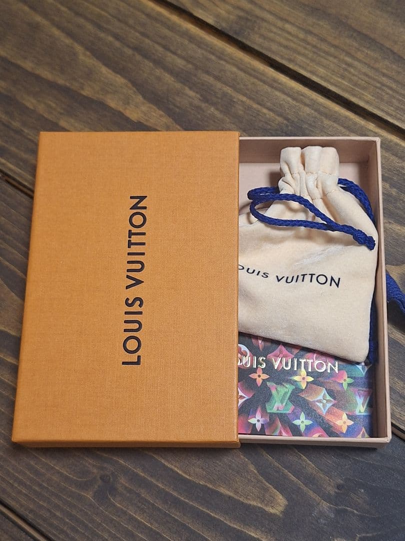 LOUIS VUITTON タイピン シンプルデザイン 正規品