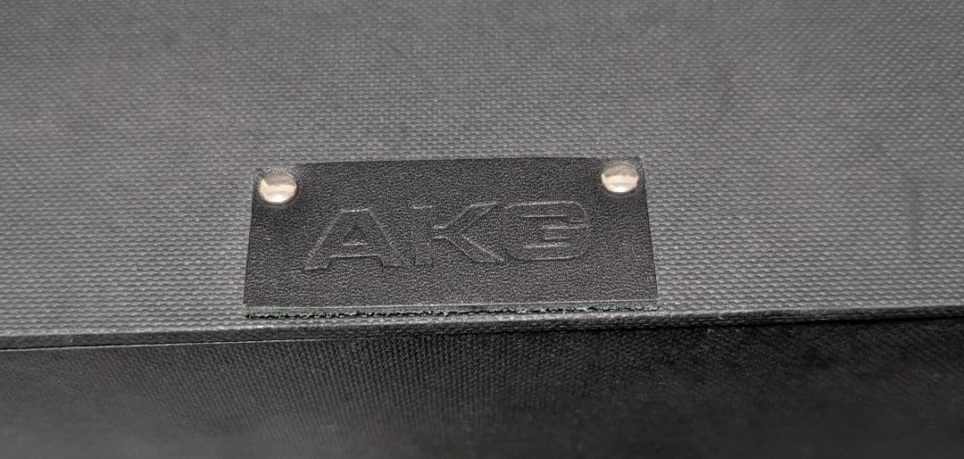 イヤホン AKG K3003
