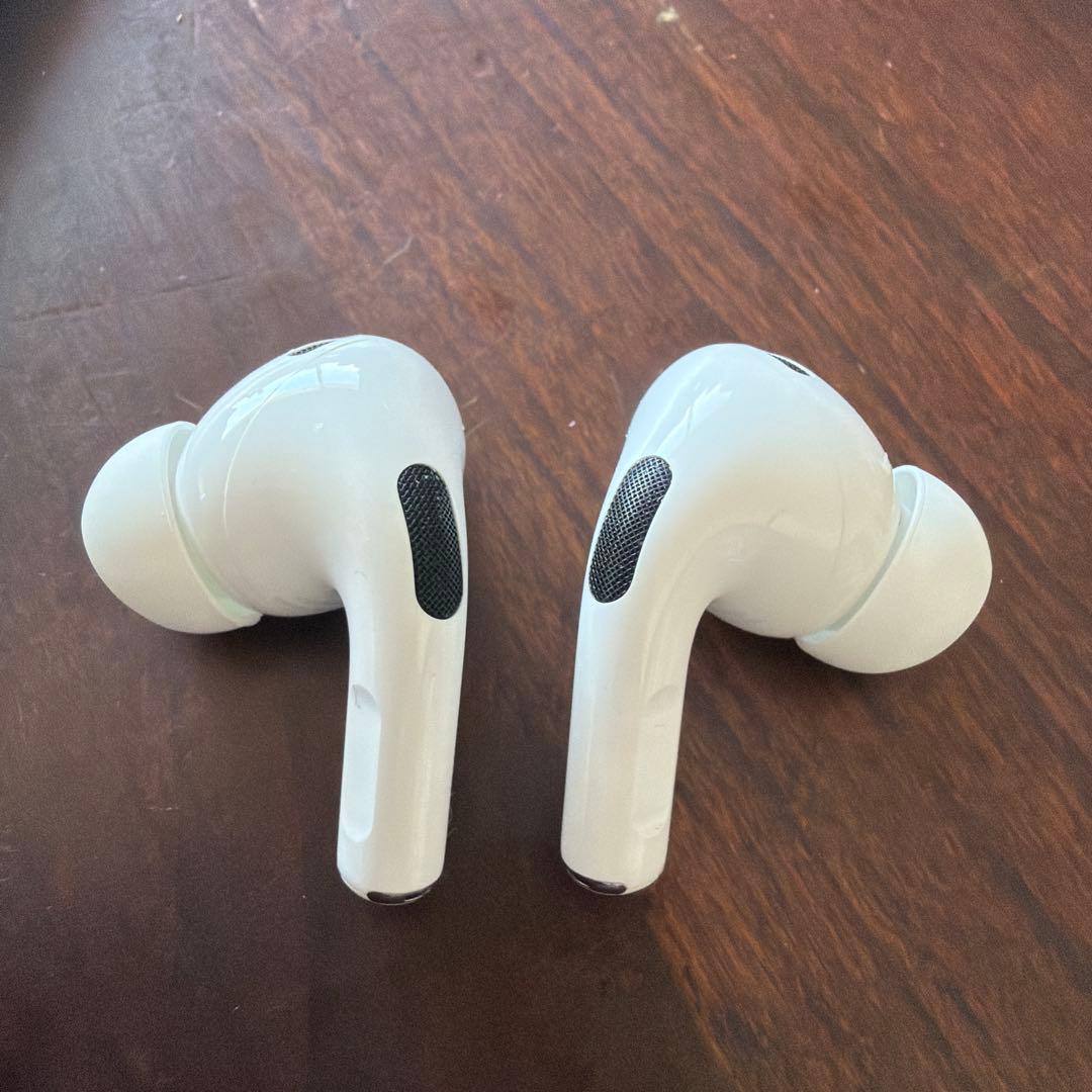 Airpods Pro2 (USB Type-C) ケース付き