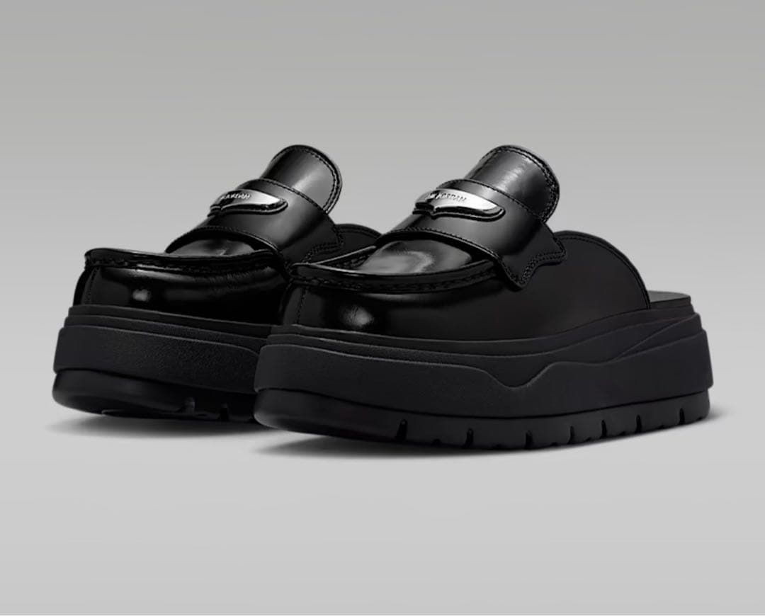 NIKE Air Jordan ローファー　ミュール　24サイズ