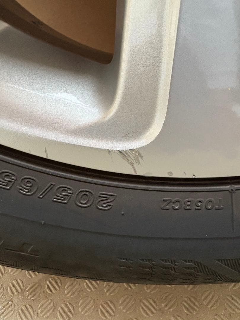 トヨタ ヤリスクロス純正アルミホイール・タイヤ1本セット 205/65R16