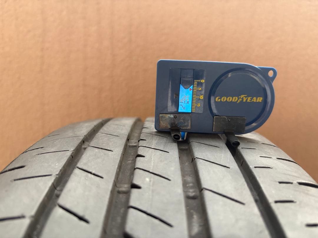 トヨタ ヤリスクロス純正アルミホイール・タイヤ1本セット 205/65R16