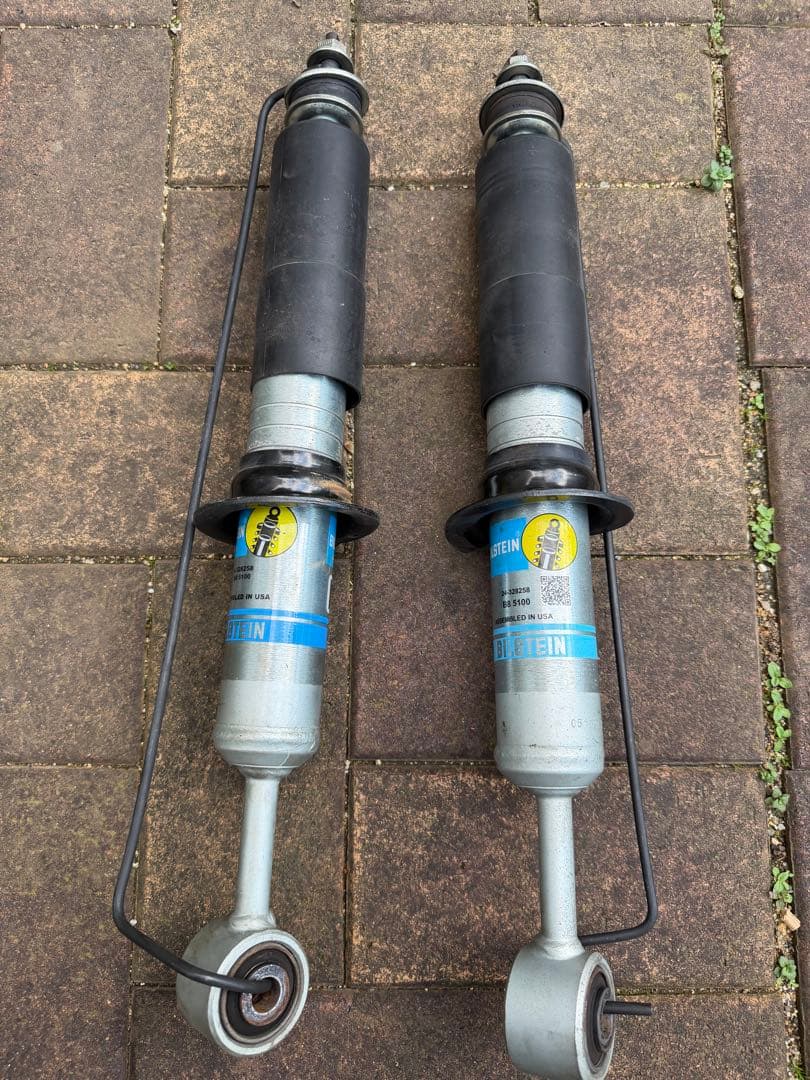 BILSTEIN B8 5100 ショックアブソーバー　フロントのみ