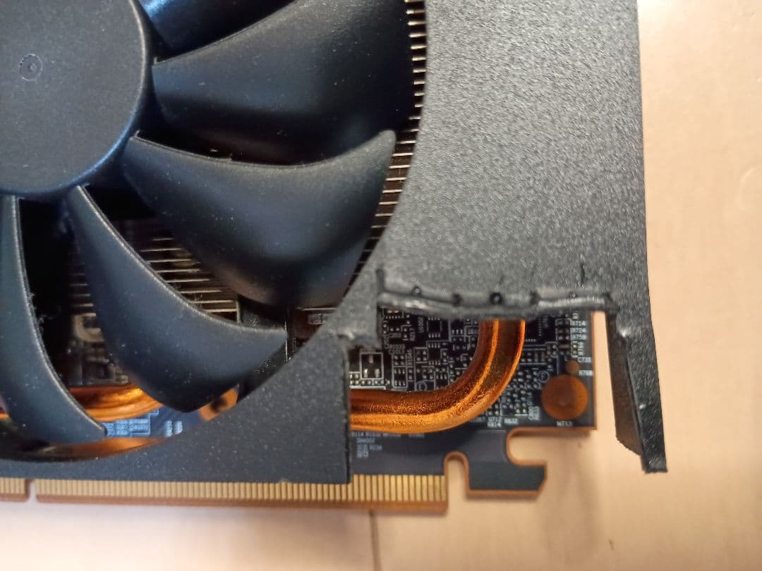 玄人志向　RD-RX6500XT-E4GB/SF　一部改造品